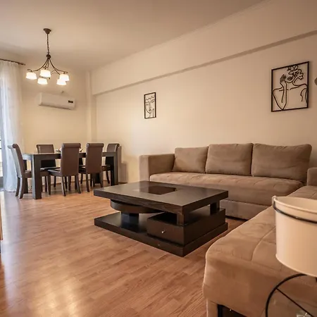 Central Escape Apartment