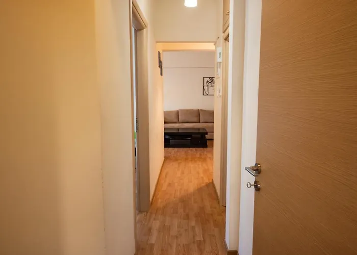 Apartment Central Escape